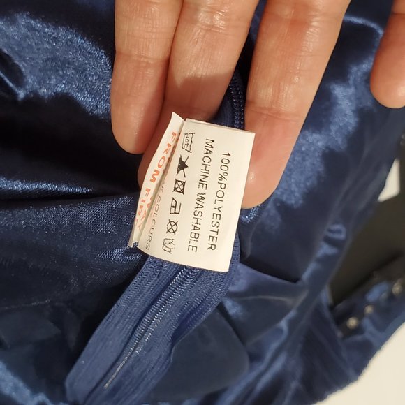 Missguided Prom Formal Gown Size 8 Navy-worn once - Picture 6 of 7